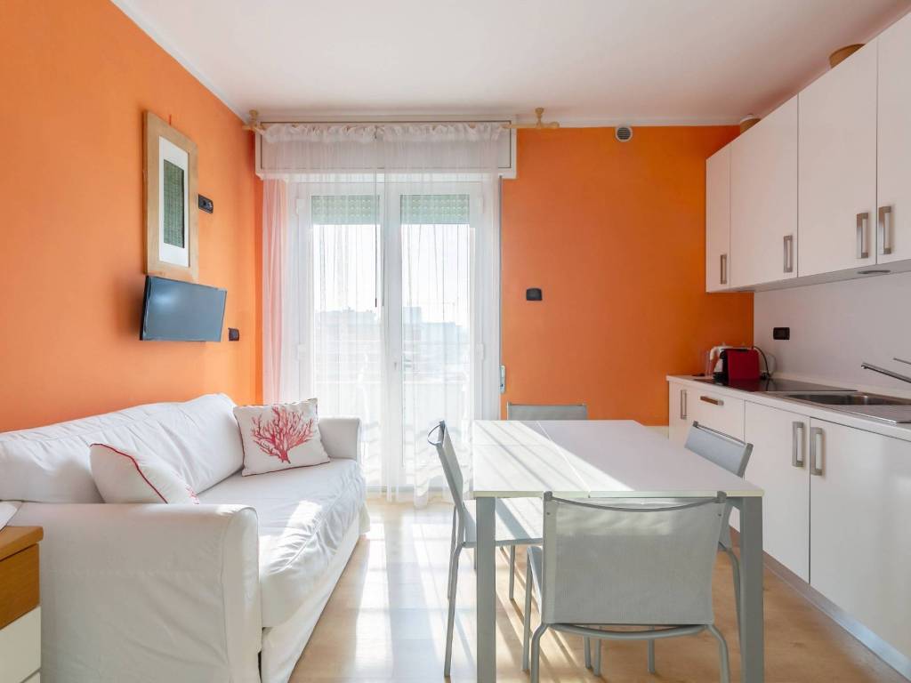 appartamento in vendita a Jesolo in zona Lido