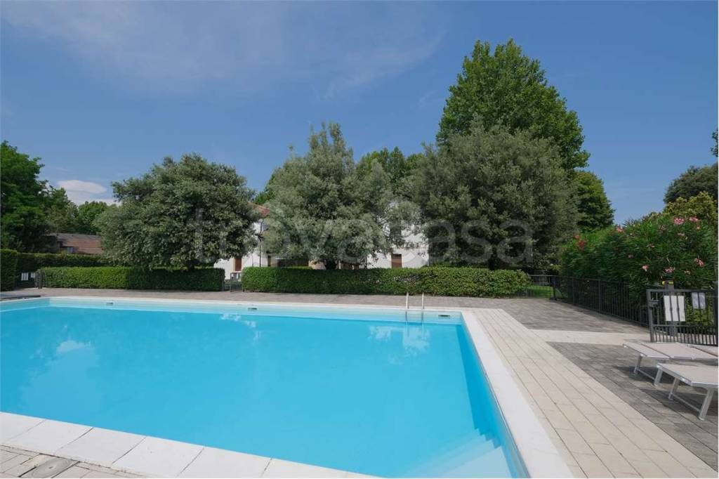 appartamento in vendita a Jesolo in zona Lido