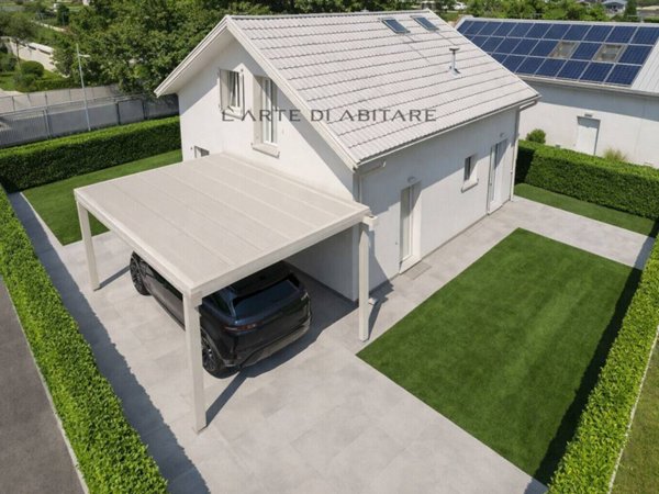 casa indipendente in vendita a Jesolo in zona Lido
