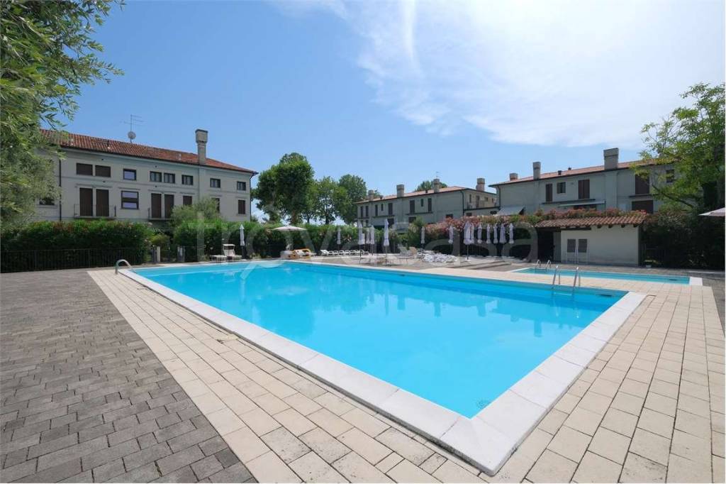 appartamento in vendita a Jesolo in zona Lido