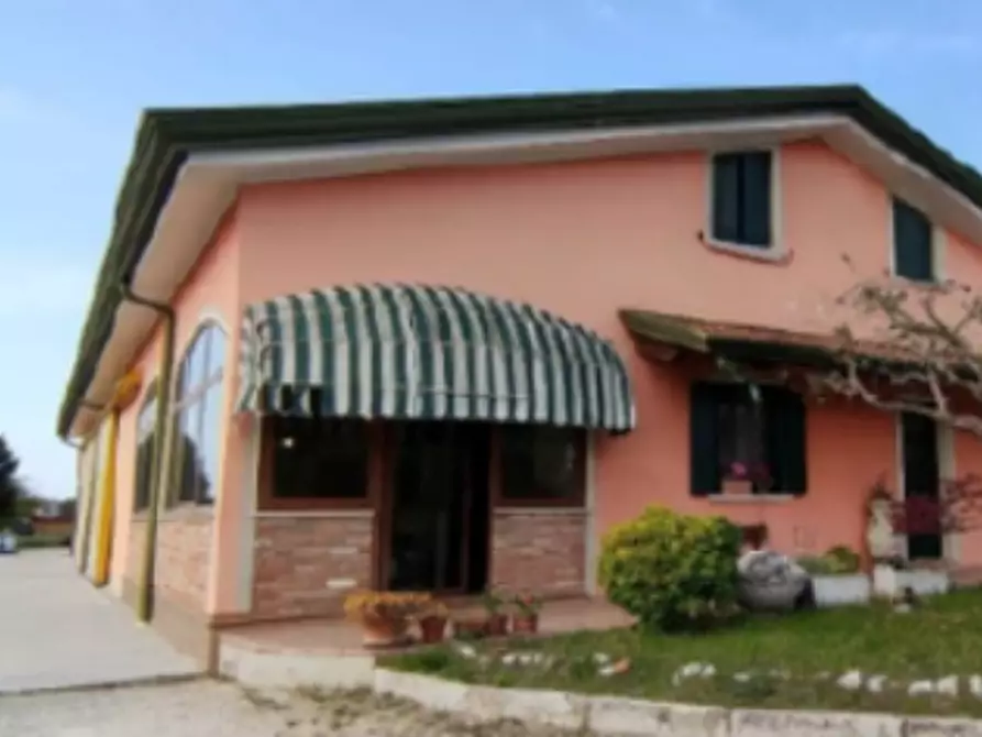 casa indipendente in vendita a Jesolo