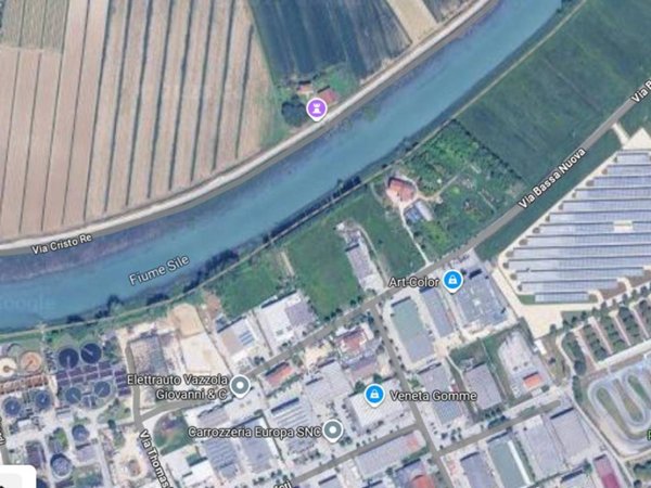 negozio in vendita a Jesolo in zona Lido