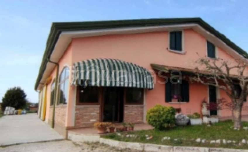 casa indipendente in vendita a Jesolo