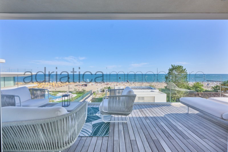 appartamento in vendita a Jesolo in zona Lido