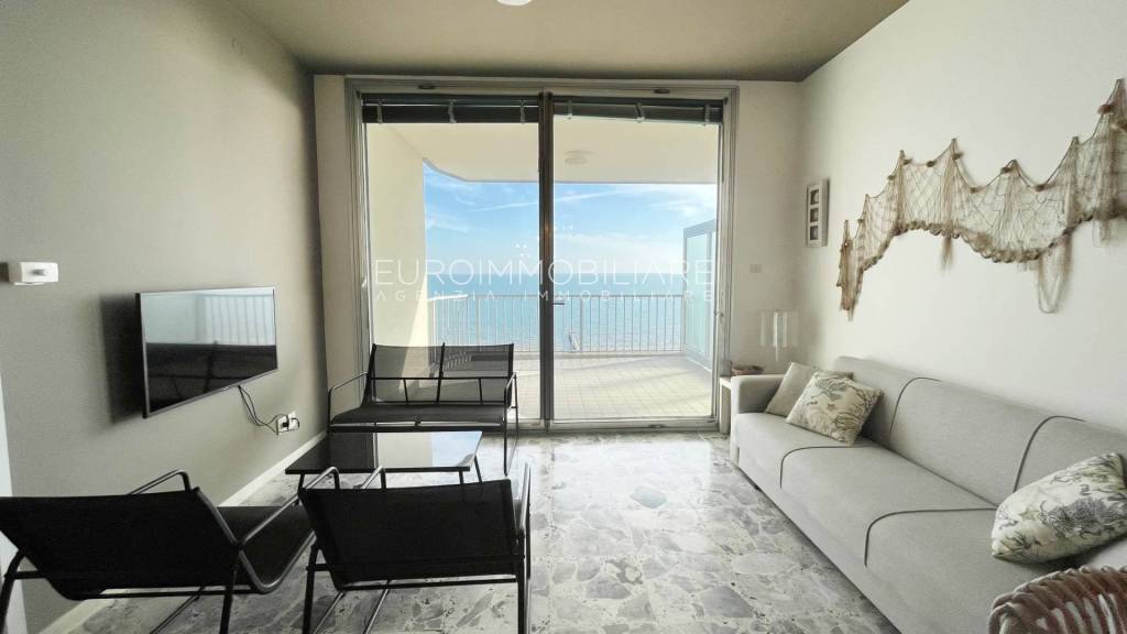appartamento in vendita a Jesolo in zona Lido
