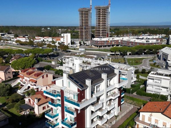 appartamento in vendita a Jesolo in zona Lido