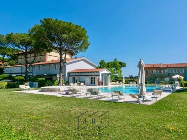 appartamento in vendita a Jesolo in zona Lido