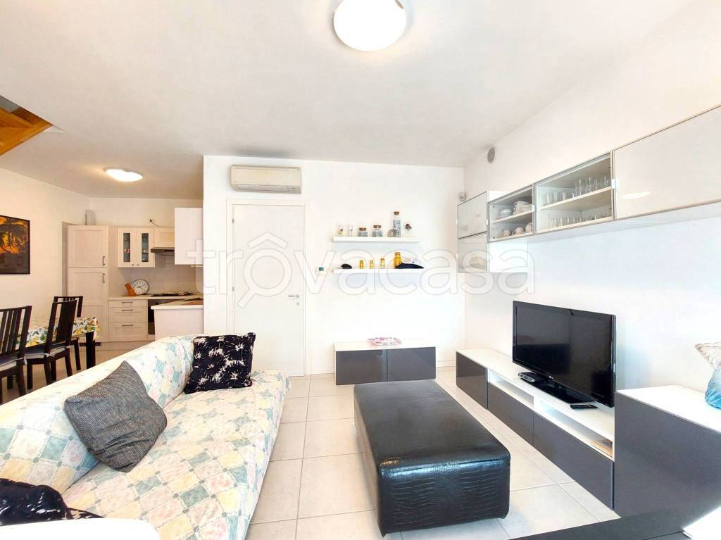 casa indipendente in vendita a Jesolo in zona Lido