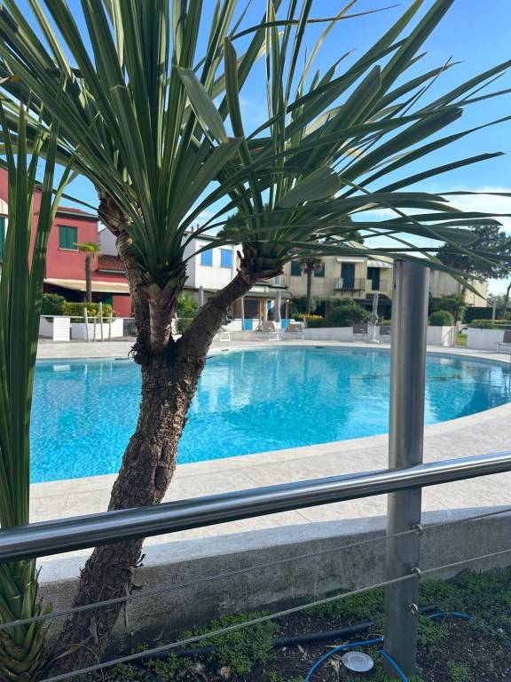 appartamento in vendita a Jesolo in zona Lido