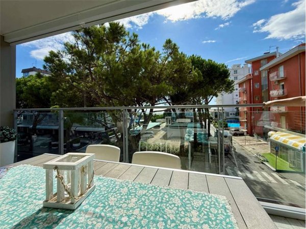appartamento in vendita a Jesolo in zona Lido