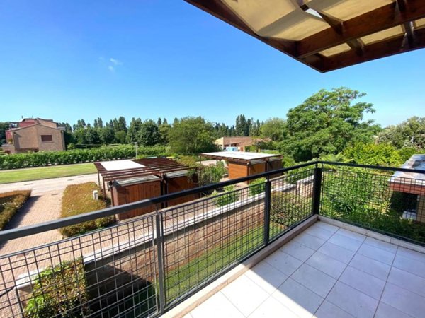 appartamento in vendita a Jesolo in zona Lido