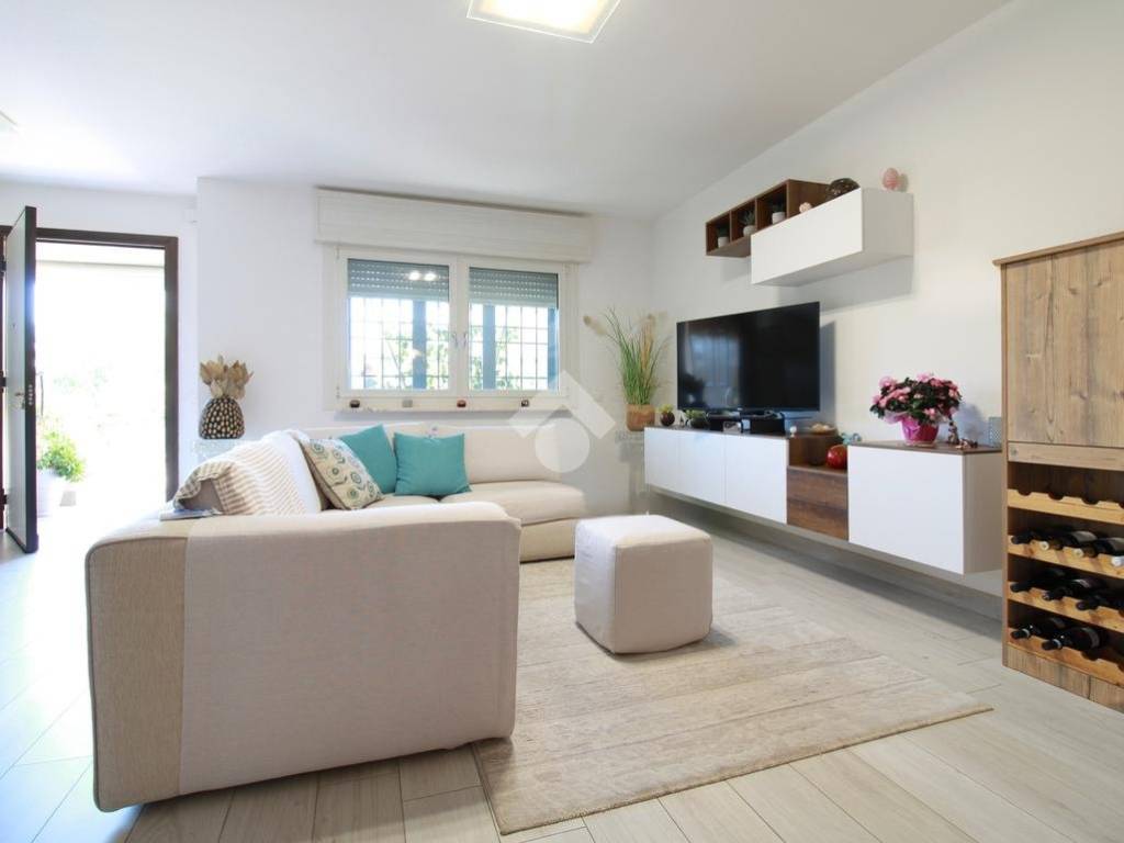 casa indipendente in vendita a Jesolo