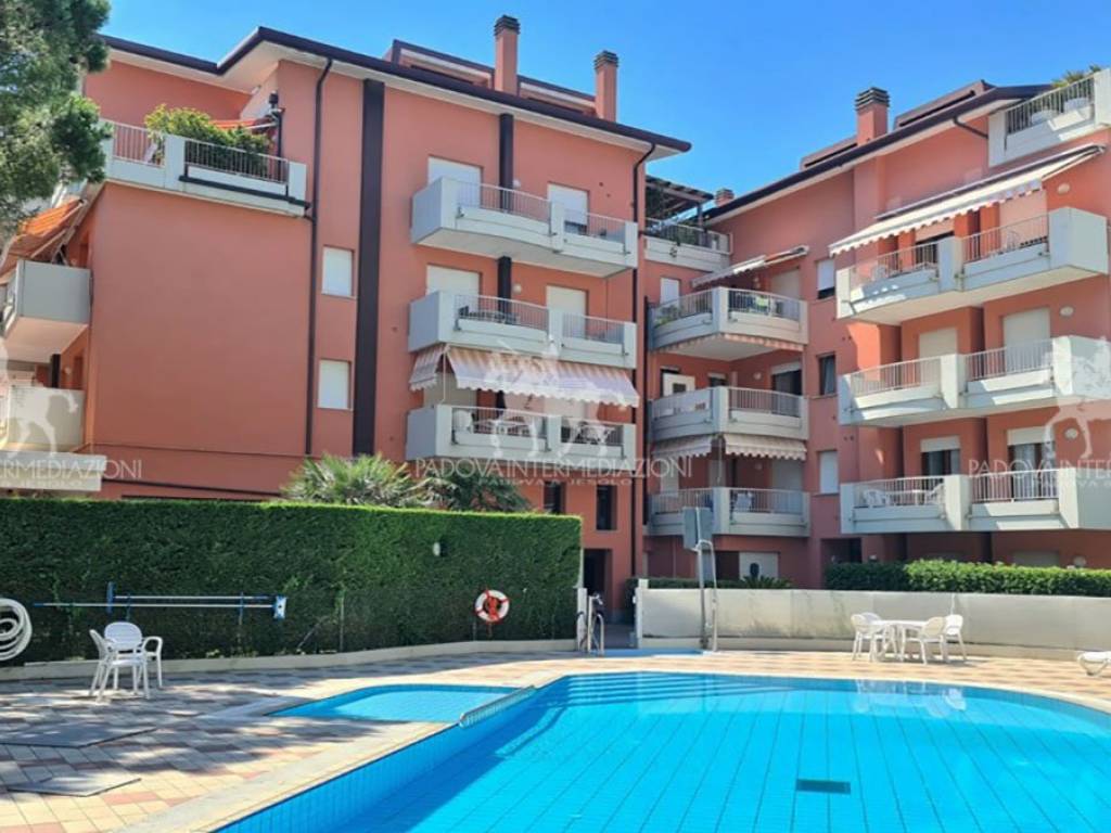 appartamento in vendita a Jesolo in zona Lido
