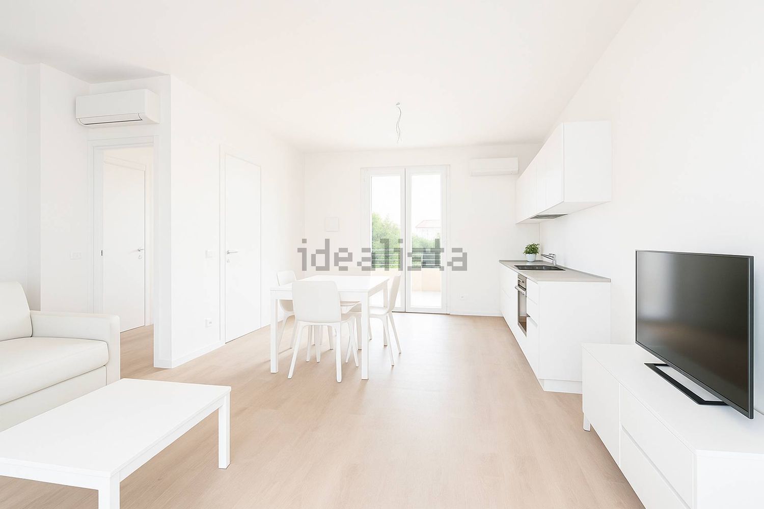 appartamento in vendita a Jesolo in zona Lido