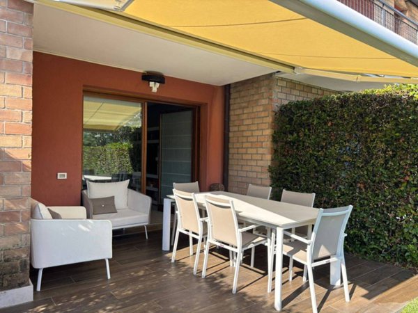 casa indipendente in vendita a Jesolo in zona Lido