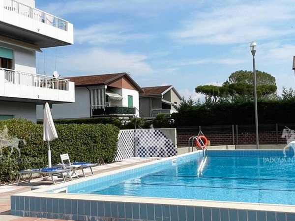 appartamento in vendita a Jesolo in zona Lido
