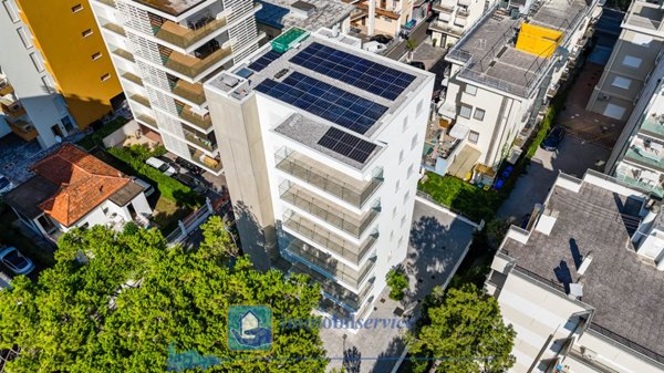 appartamento in vendita a Jesolo in zona Lido