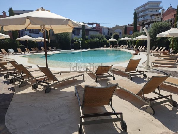 appartamento in vendita a Jesolo in zona Lido