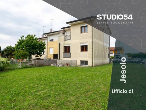 casa indipendente in vendita a Jesolo in zona Cortellazzo
