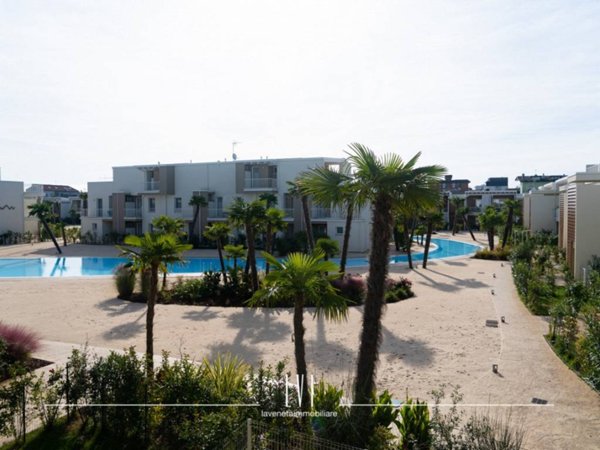 appartamento in vendita a Jesolo in zona Lido