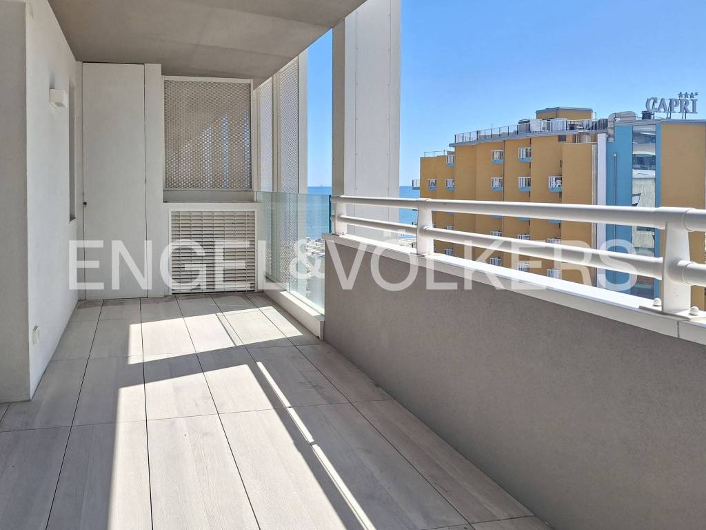 appartamento in vendita a Jesolo in zona Lido