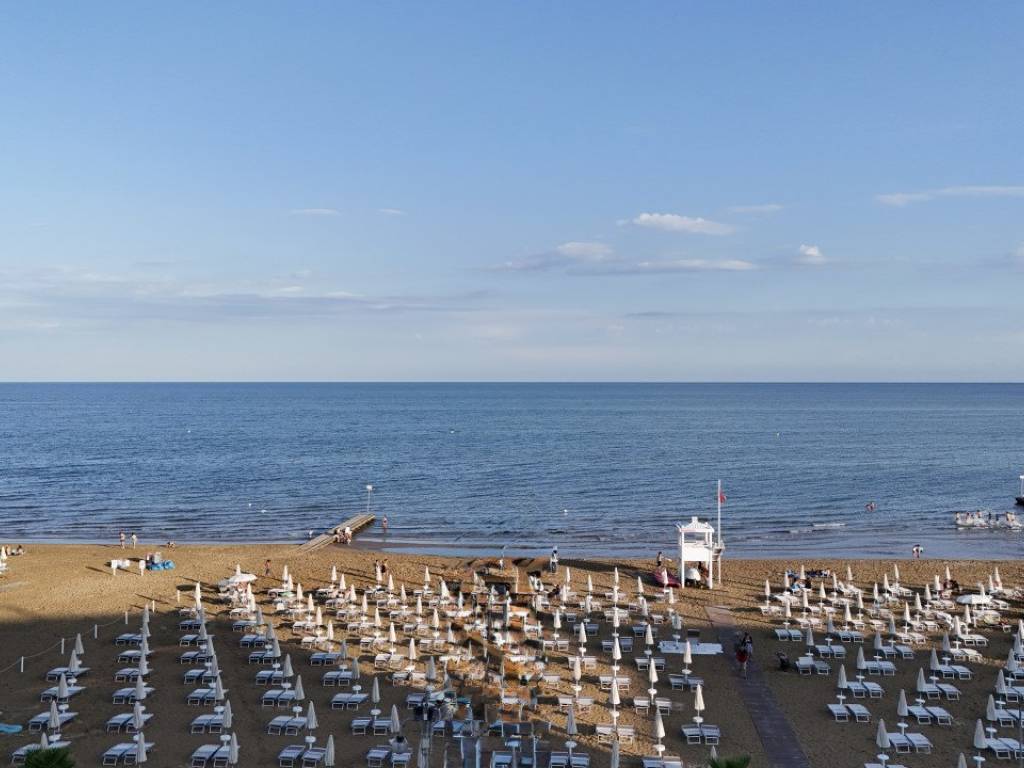 appartamento in vendita a Jesolo in zona Lido