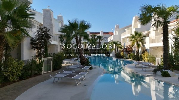 appartamento in vendita a Jesolo in zona Lido