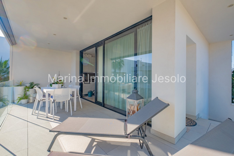 appartamento in vendita a Jesolo in zona Lido