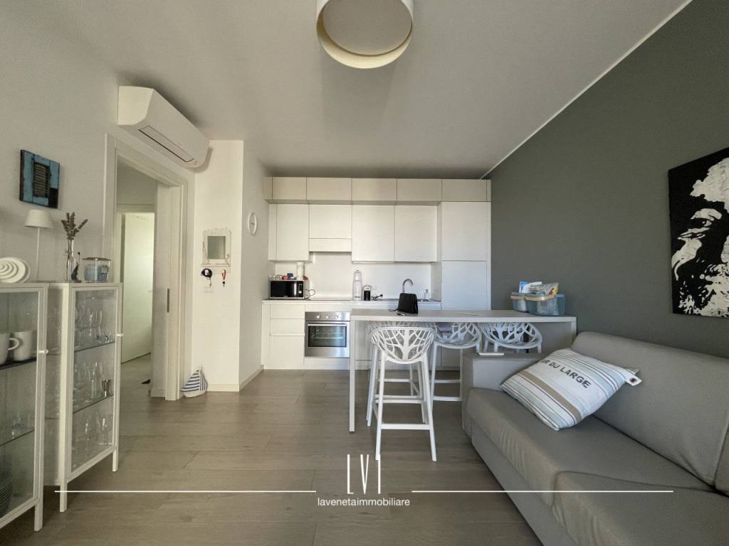 appartamento in vendita a Jesolo in zona Lido