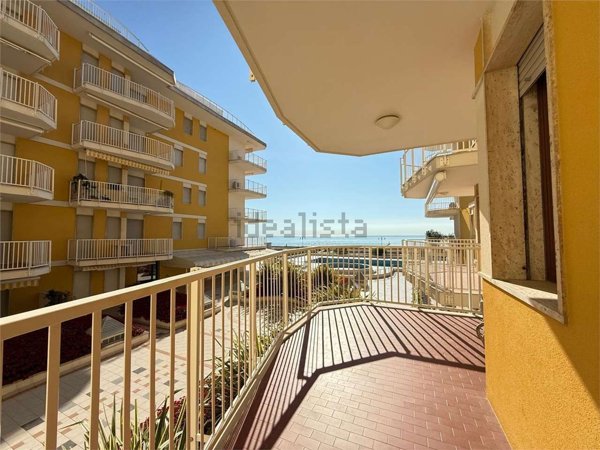 appartamento in vendita a Jesolo in zona Lido