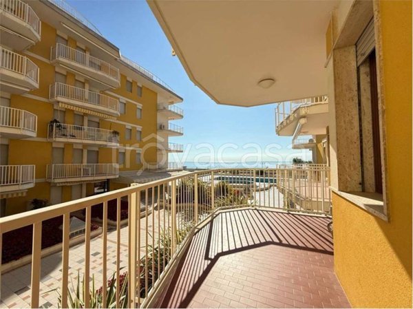 appartamento in vendita a Jesolo in zona Lido