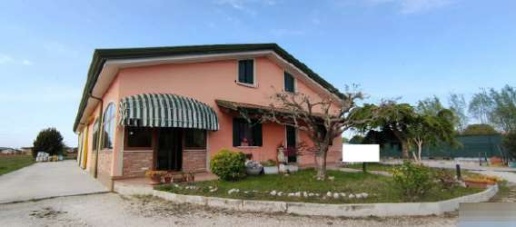 casa indipendente in vendita a Jesolo