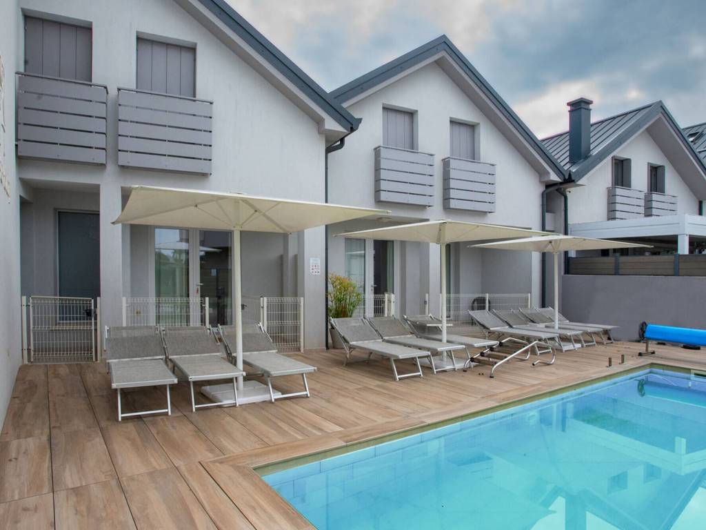 casa indipendente in vendita a Jesolo in zona Lido