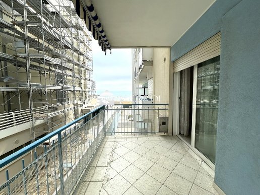 appartamento in vendita a Jesolo in zona Lido