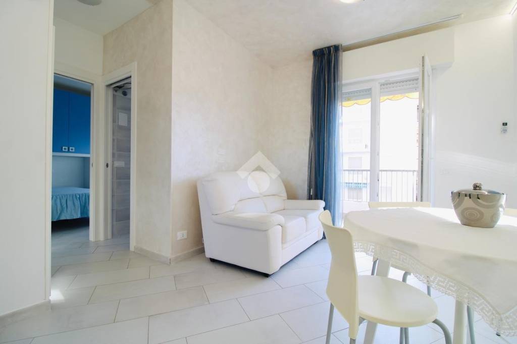 appartamento in vendita a Jesolo in zona Lido