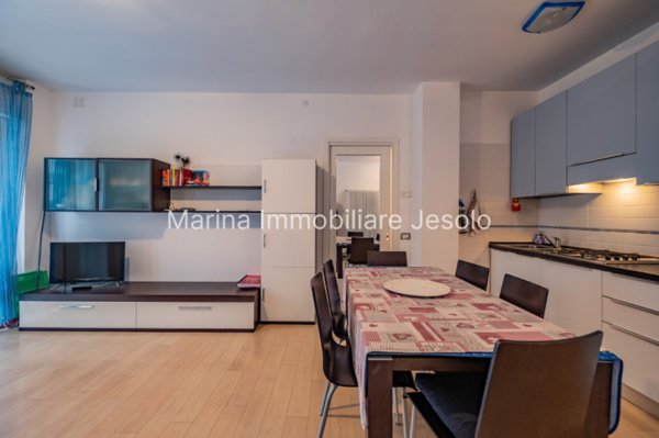 appartamento in vendita a Jesolo in zona Lido