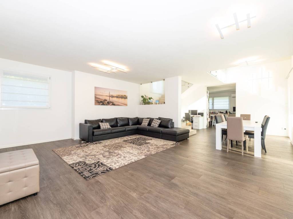 casa indipendente in vendita a Jesolo in zona Lido