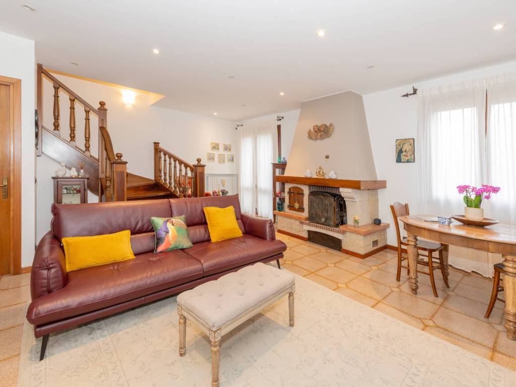 casa indipendente in vendita a Jesolo in zona Cortellazzo