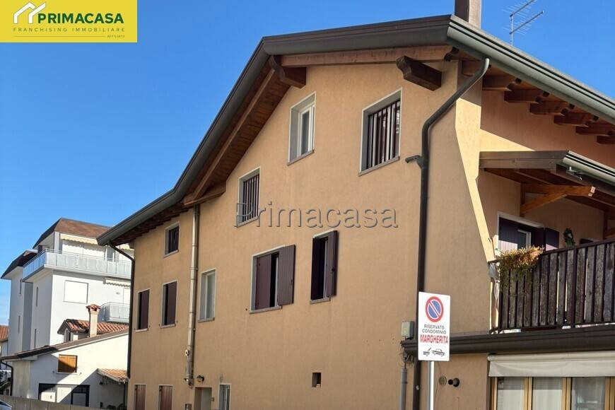 appartamento in vendita a Jesolo in zona Lido