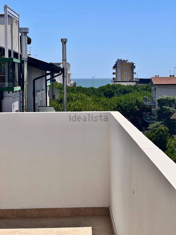 appartamento in vendita a Jesolo in zona Lido