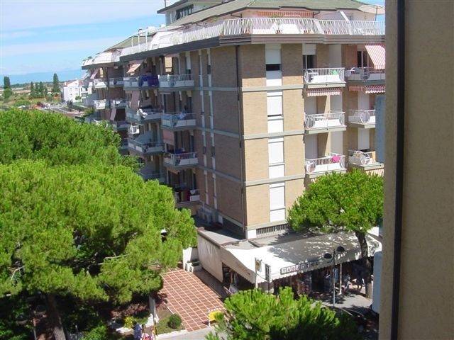 appartamento in vendita a Jesolo in zona Lido