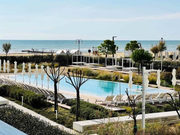 appartamento in vendita a Jesolo in zona Lido