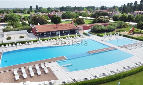 appartamento in vendita a Jesolo in zona Lido