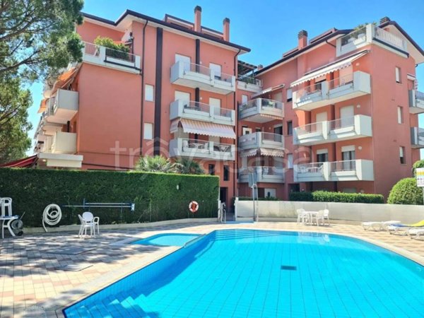 appartamento in vendita a Jesolo in zona Lido
