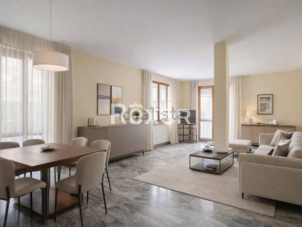 appartamento in vendita a Jesolo in zona Lido