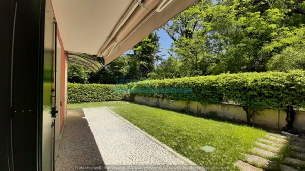 appartamento in vendita a Jesolo in zona Lido