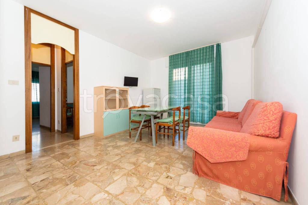 appartamento in vendita a Jesolo in zona Lido