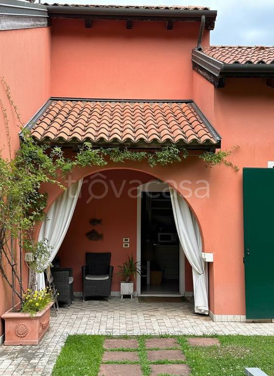 casa indipendente in vendita a Jesolo in zona Lido