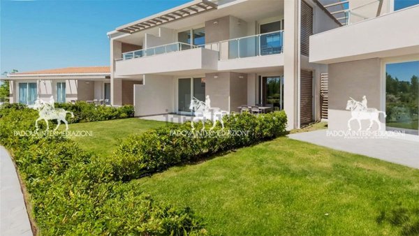 appartamento in vendita a Jesolo in zona Lido