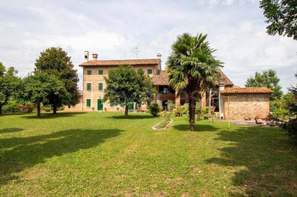 casa indipendente in vendita a Jesolo